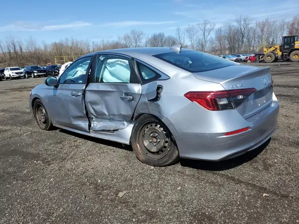 2HGFE2F26NH529960 2022 HONDA CIVIC - Image 2