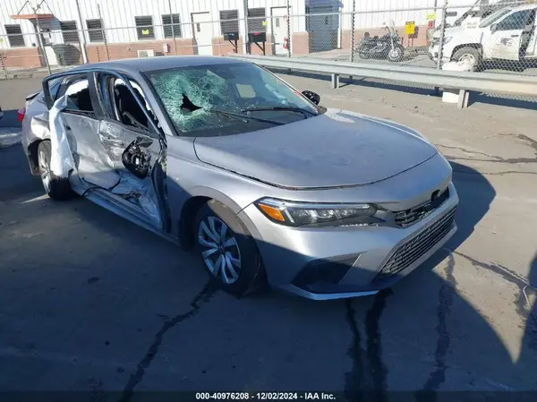2HGFE2F26NH541686 2022 HONDA CIVIC - Image 1
