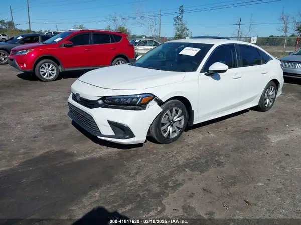 2HGFE2F26NH545818 2022 HONDA CIVIC - Image 2