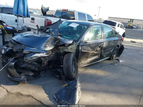 2HGFE2F26NH576566 2022 HONDA CIVIC - Image 2