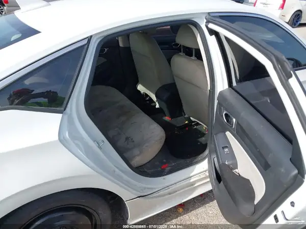 2HGFE2F26PH531582 2023 HONDA CIVIC - Image 8