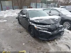 2HGFE2F27RH111932 2024 HONDA CIVIC