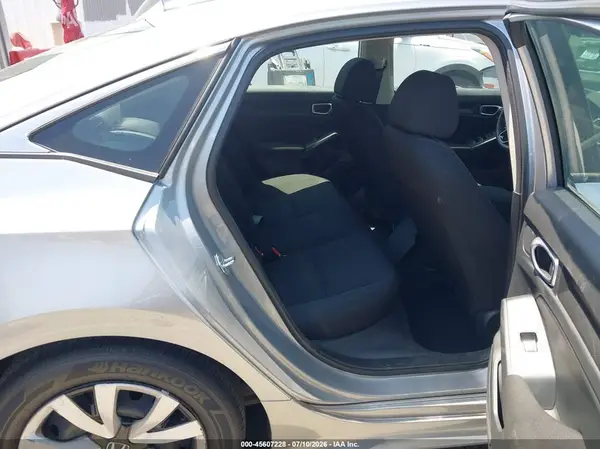 2HGFE2F27RH501753 2024 HONDA CIVIC - Image 8
