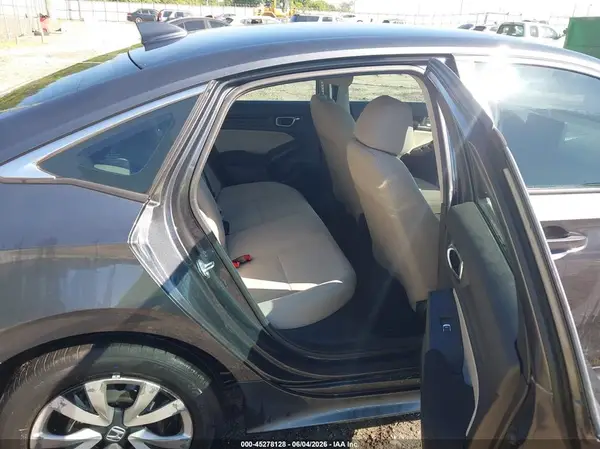 2HGFE2F27RH595150 2024 HONDA CIVIC - Image 8