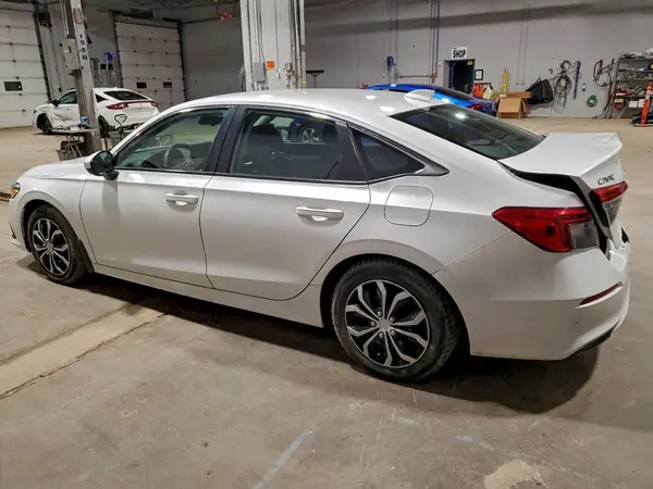 2HGFE2F28NH100304 2022 HONDA CIVIC - Image 2