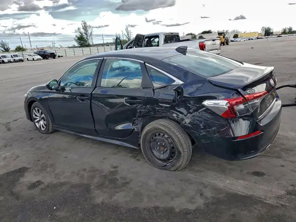2HGFE2F28NH520144 2022 HONDA CIVIC - Image 2