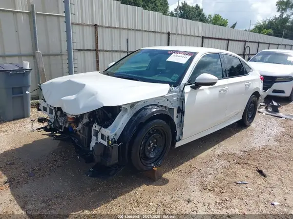 2HGFE2F28RH535944 2024 HONDA CIVIC - Image 2