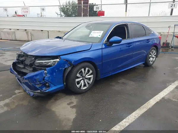 2HGFE2F28RH563775 2024 HONDA CIVIC - Image 2