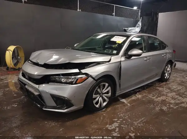 2HGFE2F29PH568724 2023 HONDA CIVIC - Image 2