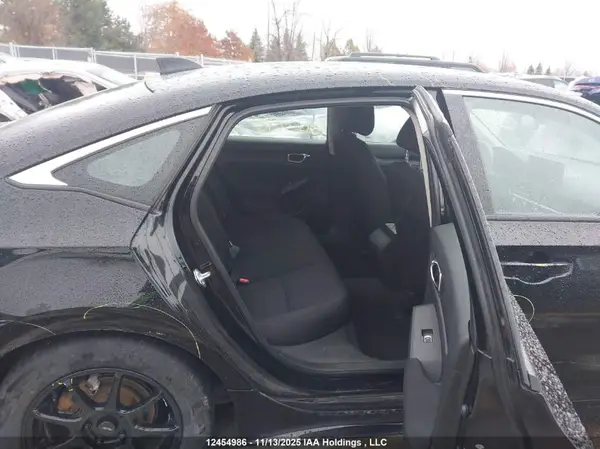 2HGFE2F2XNH104998 2022 HONDA CIVIC - Image 8