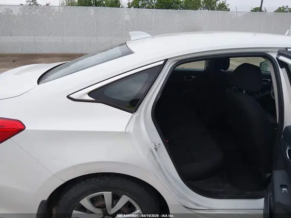 2HGFE2F2XNH513065 2022 HONDA CIVIC - Image 8