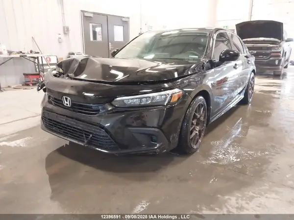 2HGFE2F2XRH110726 2024 HONDA CIVIC - Image 2