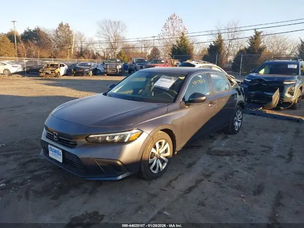 2HGFE2F2XRH507630 2024 HONDA CIVIC - Image 2