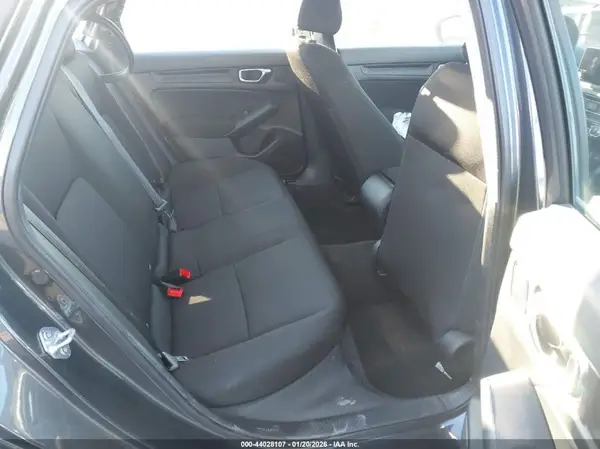 2HGFE2F2XRH507630 2024 HONDA CIVIC - Image 8