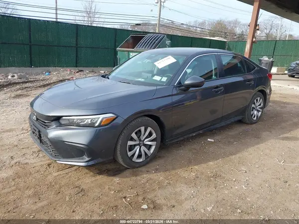 2HGFE2F2XRH536674 2024 HONDA CIVIC - Image 2