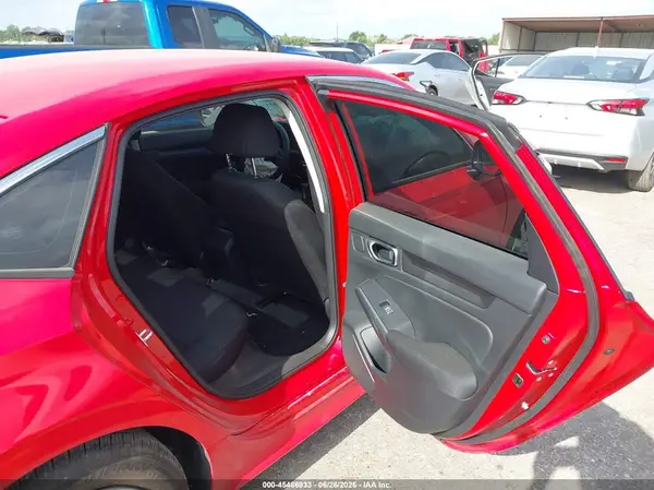 2HGFE2F2XTH588765 2026 HONDA CIVIC - Image 8