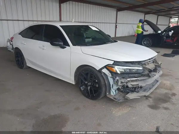 2HGFE2F50NH504840 2022 HONDA CIVIC - Image 1