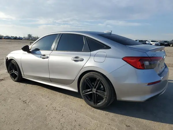 2HGFE2F50NH515496 2022 HONDA CIVIC - Image 2