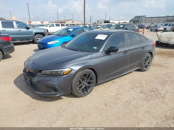 2HGFE2F50NH563208 2022 HONDA CIVIC - Image 2