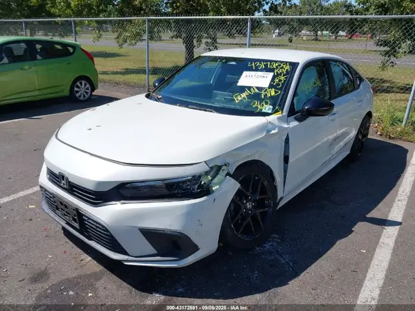 2HGFE2F50NH565654 2022 HONDA CIVIC - Image 2