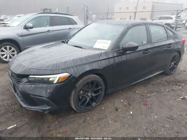 2HGFE2F50NH573933 2022 HONDA CIVIC - Image 2