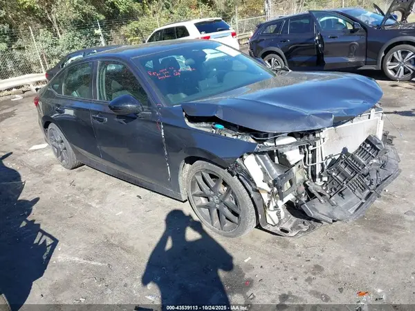 2HGFE2F50NH574628 2022 HONDA CIVIC - Image 1
