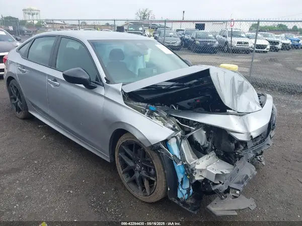 2HGFE2F50NH578677 2022 HONDA CIVIC - Image 1