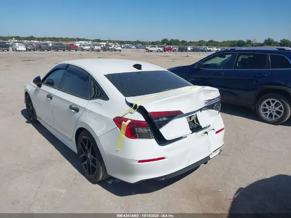 2HGFE2F50NH586147 2022 HONDA CIVIC - Image 2