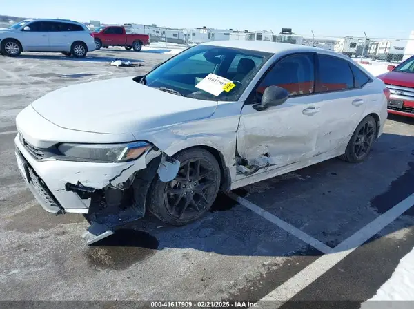 2HGFE2F50NH588352 2022 HONDA CIVIC - Image 2