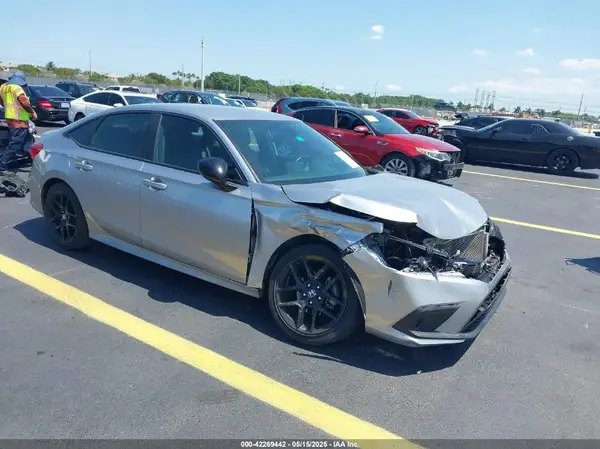 2HGFE2F50NH597620 2022 HONDA CIVIC - Image 1