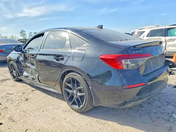 2HGFE2F50NH601374 2022 HONDA CIVIC - Image 2