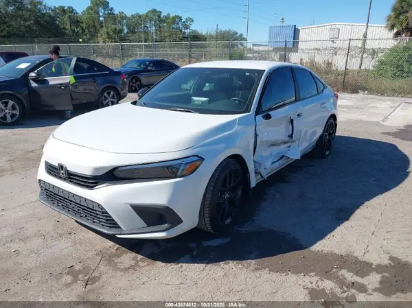 2HGFE2F50PH526999 2023 HONDA CIVIC - Image 2