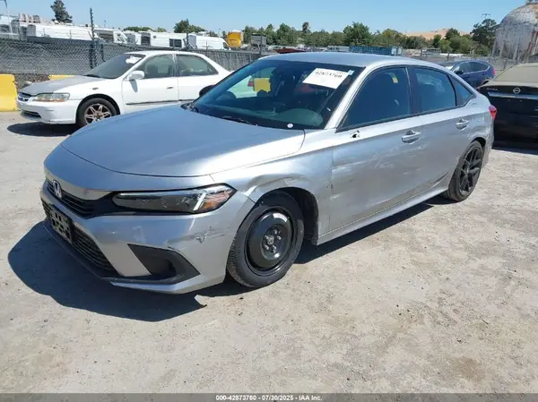 2HGFE2F50PH558268 2023 HONDA CIVIC - Image 2