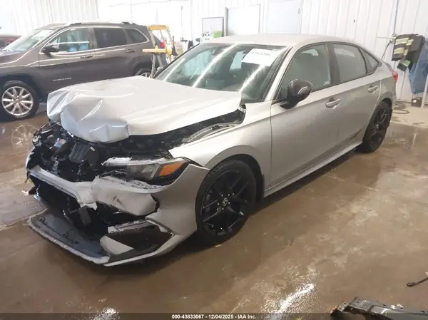 2HGFE2F50PH571800 2023 HONDA CIVIC - Image 2