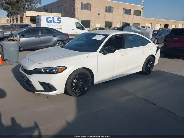 2HGFE2F50RH509879 2024 HONDA CIVIC - Image 2