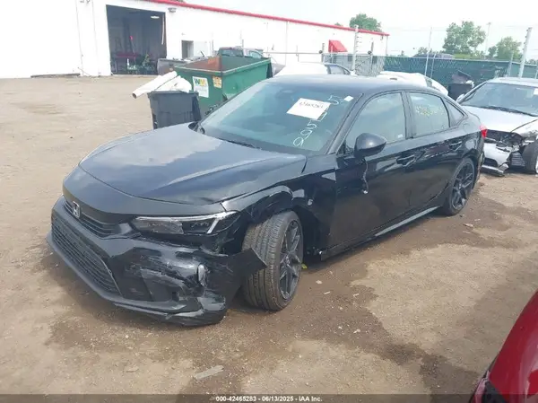 2HGFE2F50RH519599 2024 HONDA CIVIC - Image 2