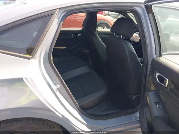 2HGFE2F50RH527928 2024 HONDA CIVIC - Image 8