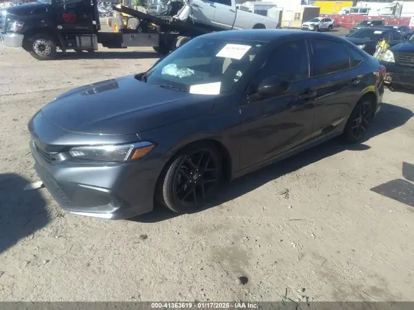 2HGFE2F50RH530019 2024 HONDA CIVIC - Image 2