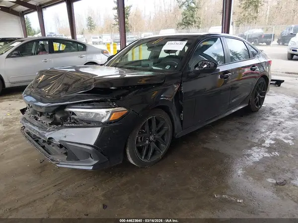 2HGFE2F50RH531820 2024 HONDA CIVIC - Image 2