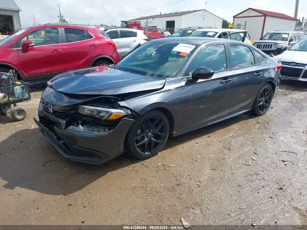 2HGFE2F50RH538816 2024 HONDA CIVIC - Image 2