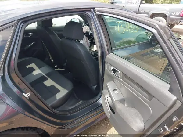 2HGFE2F50RH538816 2024 HONDA CIVIC - Image 8