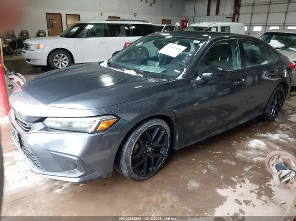 2HGFE2F50RH553185 2024 HONDA CIVIC - Image 2