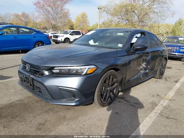2HGFE2F50RH563019 2024 HONDA CIVIC - Image 2