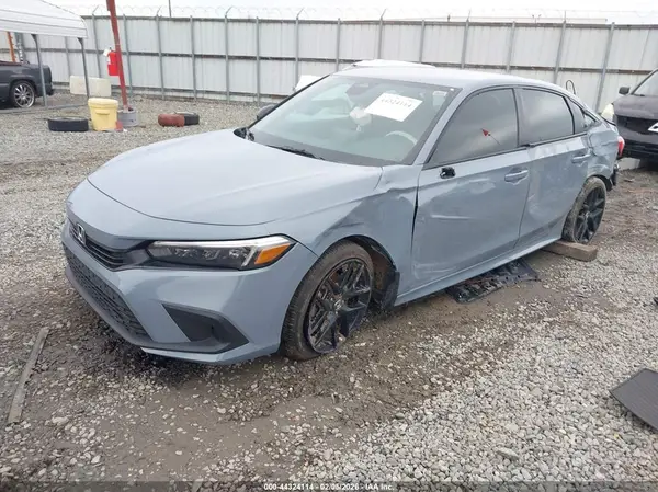 2HGFE2F50RH566664 2024 HONDA CIVIC - Image 2