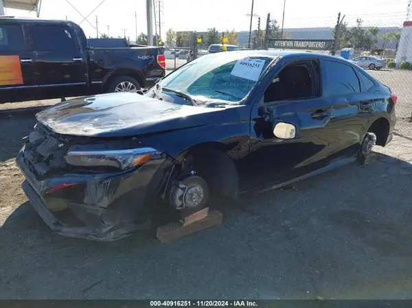 2HGFE2F50RH572299 2024 HONDA CIVIC - Image 2