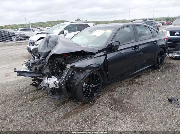 2HGFE2F50RH572965 2024 HONDA CIVIC - Image 2