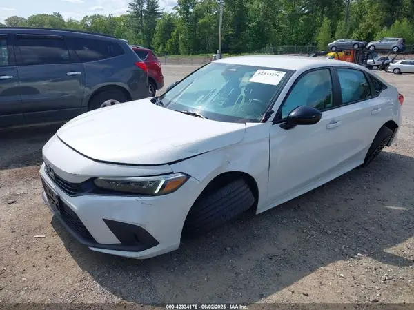 2HGFE2F50RH575753 2024 HONDA CIVIC - Image 2