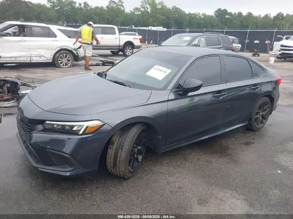 2HGFE2F50RH579902 2024 HONDA CIVIC - Image 2