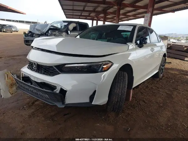 2HGFE2F50SH525182 2025 HONDA CIVIC - Image 2