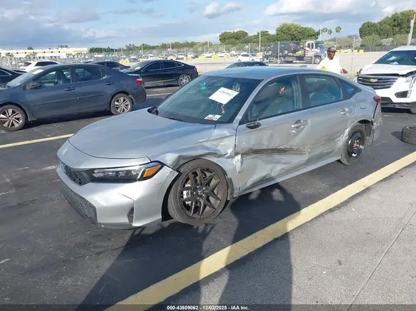 2HGFE2F50SH550938 2025 HONDA CIVIC - Image 2